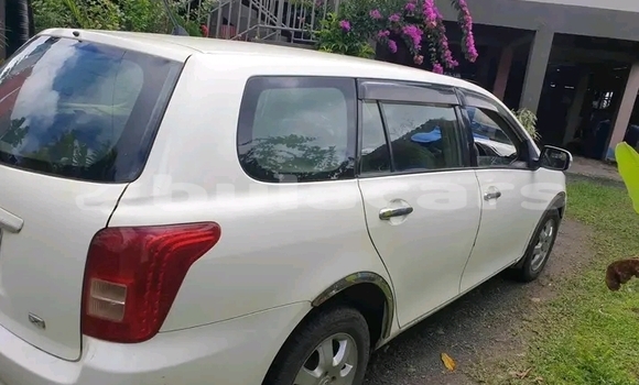 Acheter Occasion Voiture Honda Fit Blanc à Labasa, Northern Acheter Occasion Voiture Honda Fit Blanc à Labasa, Northern