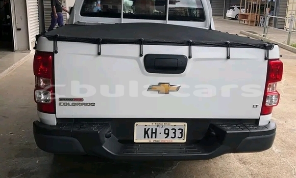 Acheter Occasion Voiture Chevrolet Colorado Blanc à Labasa, Northern Acheter Occasion Voiture Chevrolet Colorado Blanc à Labasa, Northern