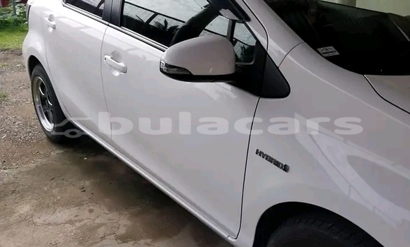 Acheter Occasion Voiture Toyota Aqua Blanc à Labasa, Northern Acheter Occasion Voiture Toyota Aqua Blanc à Labasa, Northern