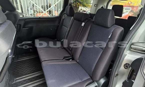 Acheter Occasion Voiture Toyota Voxy Autre à Suva, Central Acheter Occasion Voiture Toyota Voxy Autre à Suva, Central