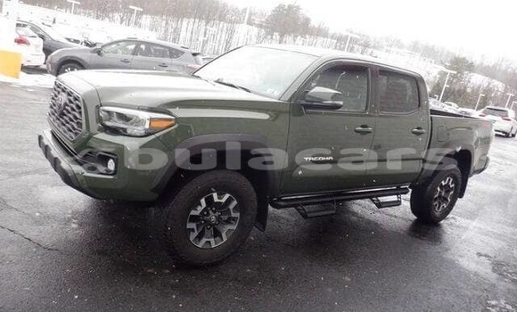 Acheter Occasion Voiture Toyota Tacoma Vert à Import - Dubai, Central