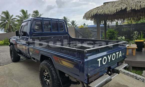 Acheter Occasion Voiture Toyota Land Cruiser Noir à Suva, Central Acheter Occasion Voiture Toyota Land Cruiser Noir à Suva, Central