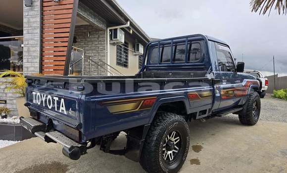 Acheter Occasion Voiture Toyota Land Cruiser Noir à Suva, Central Acheter Occasion Voiture Toyota Land Cruiser Noir à Suva, Central
