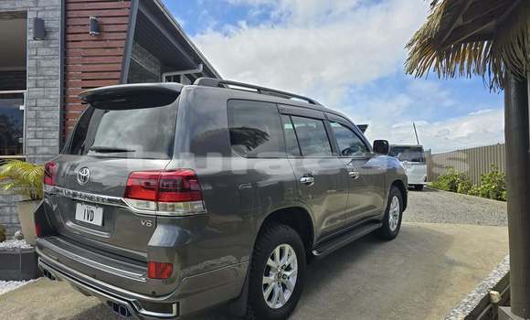 Buy Used Toyota Land Cruiser Prado Other Car in Suva in Central Buy Used Toyota Land Cruiser Prado Other Car in Suva in Central