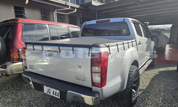 Acheter Occasion Voiture Isuzu D–MAX Autre à Suva, Central Acheter Occasion Voiture Isuzu D–MAX Autre à Suva, Central