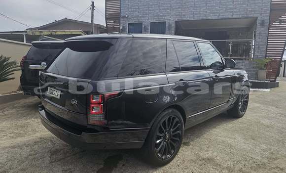 Buy Used Land Rover Range Rover Vogue Black Car in Suva in Central Buy Used Land Rover Range Rover Vogue Black Car in Suva in Central