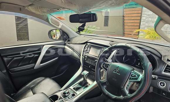 Buy Used Mitsubishi Pajero Red Car in Suva in Central Buy Used Mitsubishi Pajero Red Car in Suva in Central