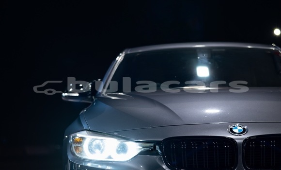 Buy Used BMW 3Series Grey Car in Nausori in Central