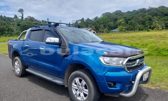 Buy Used Ford E 150 Cargo Van Blue Truck in Pacific Harbour in Central