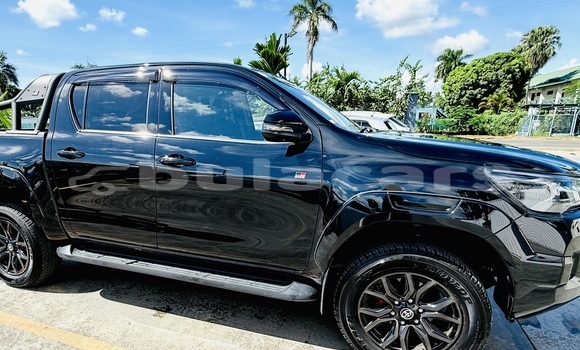 Buy Import Toyota Hilux Black Car in Nadi in Western Buy Import Toyota Hilux Black Car in Nadi in Western