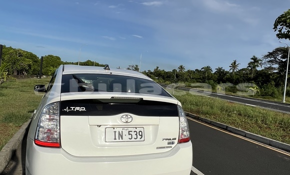 Buy Used Toyota Prius White Car in Nausori in Central Buy Used Toyota Prius White Car in Nausori in Central