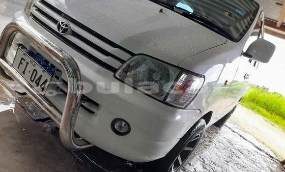 Acheter Occasion Voiture Toyota Townace Blanc à Suva, Central Acheter Occasion Voiture Toyota Townace Blanc à Suva, Central