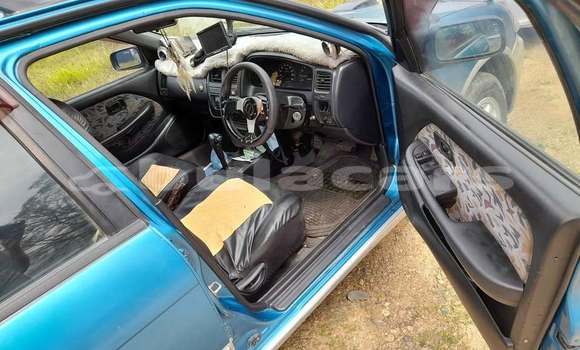 Acheter Occasion Voiture Nissan Pulsar Bleu à Suva, Central Acheter Occasion Voiture Nissan Pulsar Bleu à Suva, Central