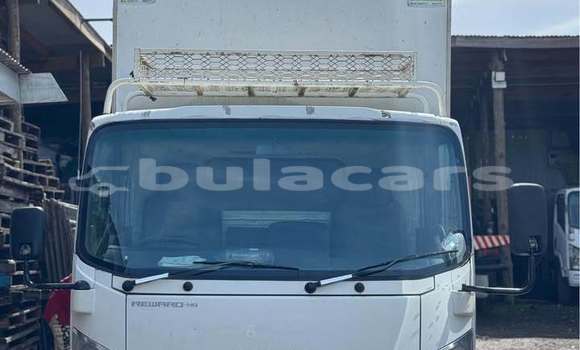 Acheter Occasion Utilitaire Isuzu FTR 850 Blanc à Suva, Central