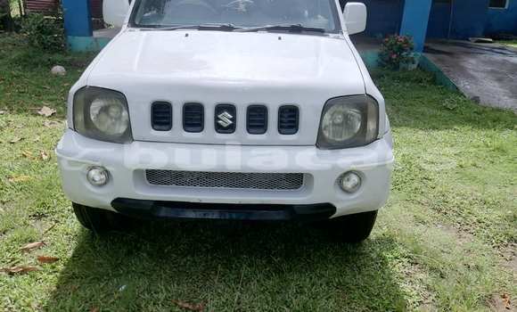 Buy Used Suzuki Jimny White Car in Lautoka in Western