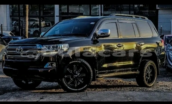 Buy Used Toyota Land Cruiser Black Car in Korovou in Central Buy Used Toyota Land Cruiser Black Car in Korovou in Central