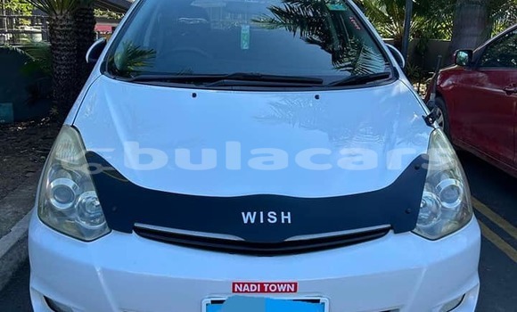 Acheter Occasion Voiture Toyota Wish Blanc à Suva, Central Acheter Occasion Voiture Toyota Wish Blanc à Suva, Central