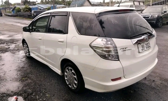 Acheter Occasion Voiture Honda Fit Blanc à Korovou, Central Acheter Occasion Voiture Honda Fit Blanc à Korovou, Central