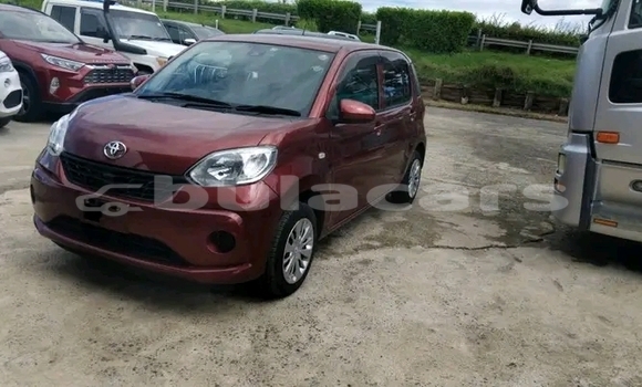 Acheter Occasion Voiture Toyota Passo Rouge à Korovou, Central