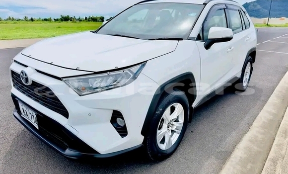 Acheter Occasion Voiture Toyota RAV4 Blanc à Labasa, Northern Acheter Occasion Voiture Toyota RAV4 Blanc à Labasa, Northern