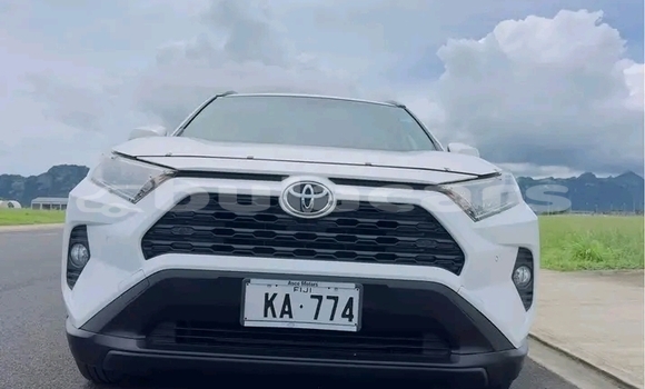 Acheter Occasion Voiture Toyota RAV4 Blanc à Labasa, Northern Acheter Occasion Voiture Toyota RAV4 Blanc à Labasa, Northern