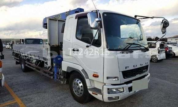 Acheter Occasion Voiture Toyota Alphard Blanc à Suva, Central Acheter Occasion Voiture Toyota Alphard Blanc à Suva, Central