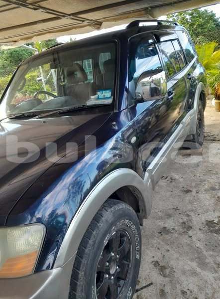 Big with watermark mitsubishi pajero central lami 10231