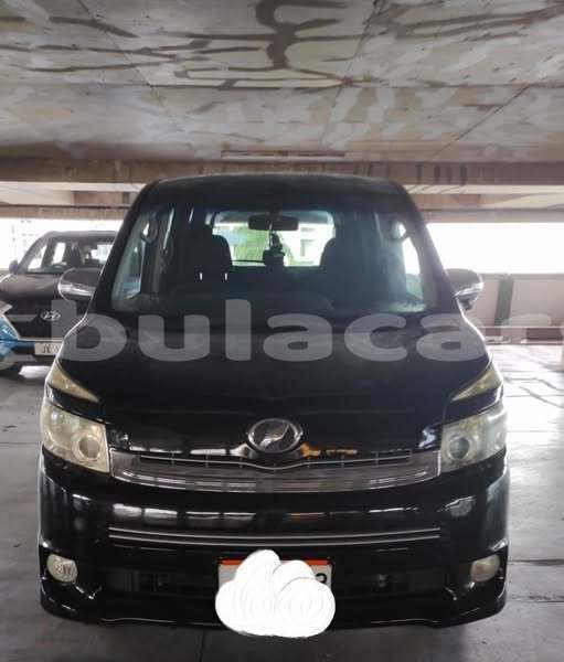 Big with watermark toyota voxy western ba 10258
