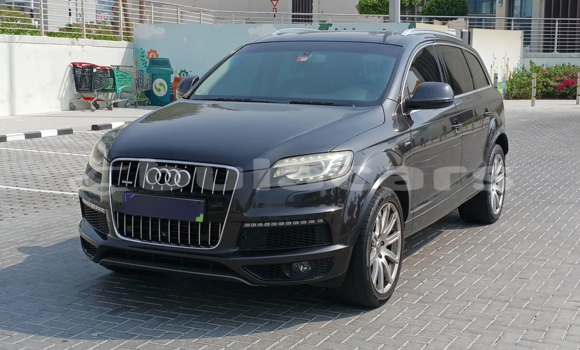 Buy Used Audi Q7 Black Car in Suva in Central
