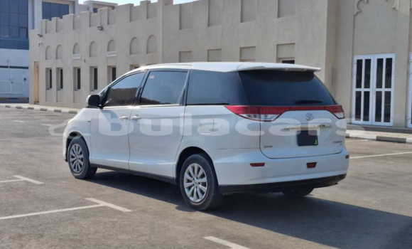 Buy Used Toyota Previa White Car in Suva in Central Buy Used Toyota Previa White Car in Suva in Central