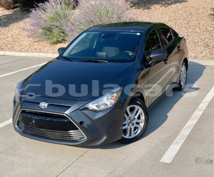 Big with watermark toyota yaris western nadi 10320