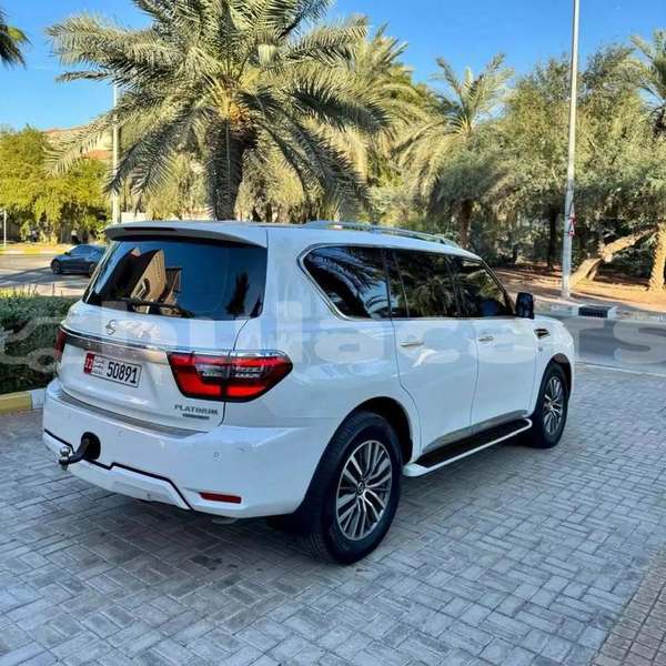 Big with watermark nissan patrol central import dubai 10352