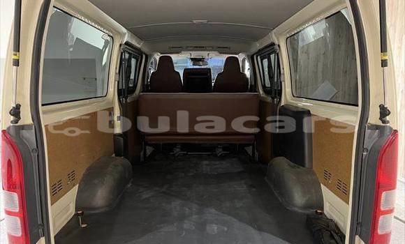 Buy Used Toyota Hiace White Car in Suva in Central Buy Used Toyota Hiace White Car in Suva in Central