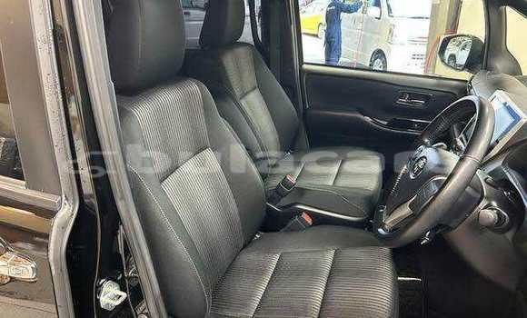 Buy Used Toyota Voxy Black Car in Suva in Central Buy Used Toyota Voxy Black Car in Suva in Central