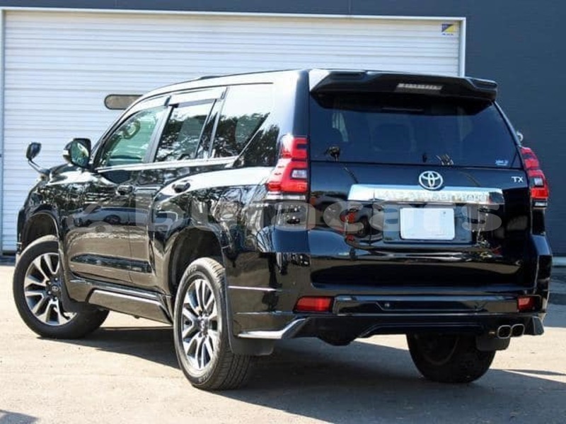 Big with watermark toyota land cruiser prado central suva 10389
