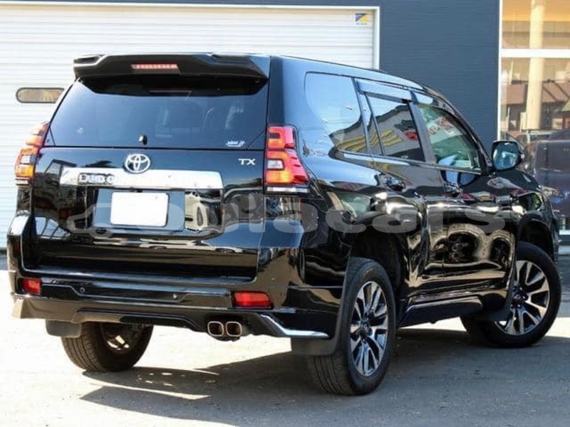 Big with watermark toyota land cruiser prado central suva 10389