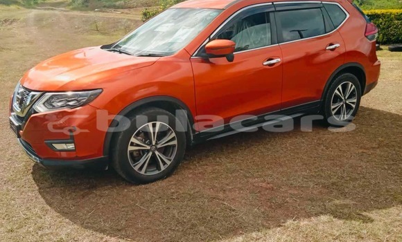 Buy Used Nissan X–Trail Red Car in Suva in Central