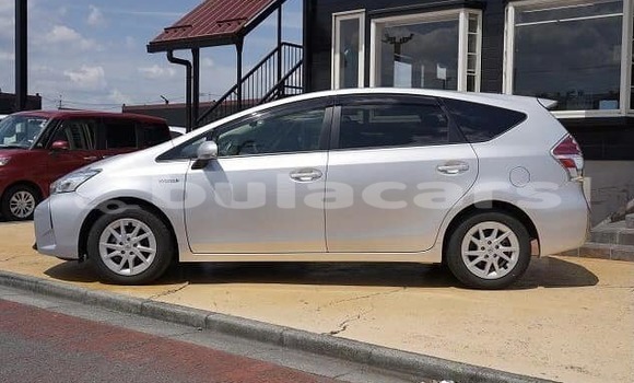 Buy Used Toyota Prius Grey Car in Suva in Central Buy Used Toyota Prius Grey Car in Suva in Central