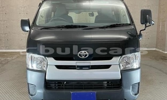 Buy Used Toyota Hiace Black Car in Suva in Central Buy Used Toyota Hiace Black Car in Suva in Central