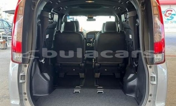 Buy Used Toyota Esquire Grey Car in Suva in Central Buy Used Toyota Esquire Grey Car in Suva in Central