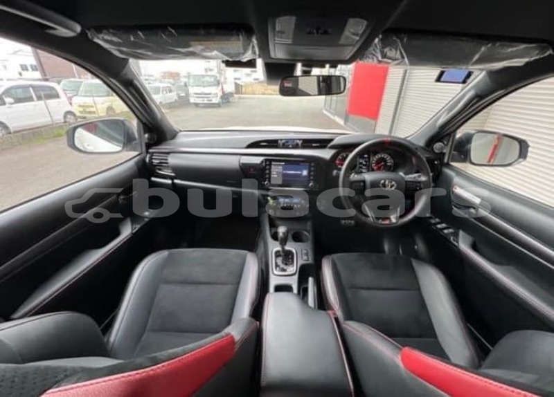 Big with watermark toyota hilux central suva 10404