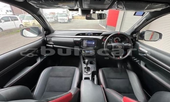 Buy Used Toyota Hilux White Car in Suva in Central Buy Used Toyota Hilux White Car in Suva in Central