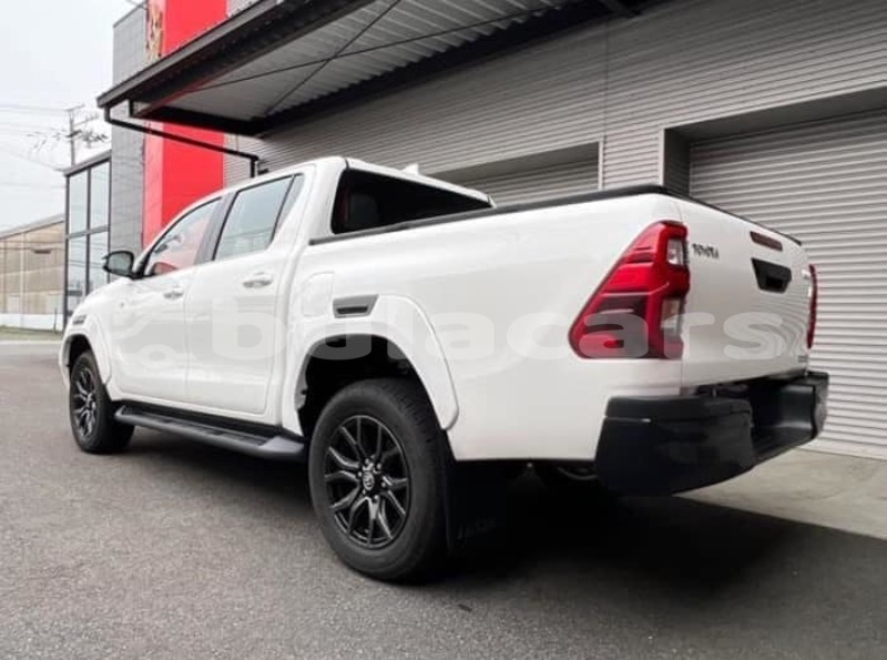 Big with watermark toyota hilux central suva 10404