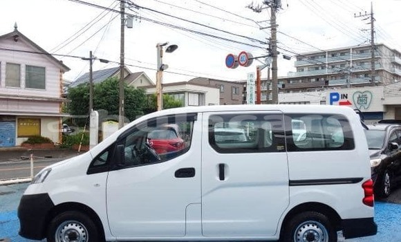 Buy Used Nissan NV200 White Car in Suva in Central Buy Used Nissan NV200 White Car in Suva in Central