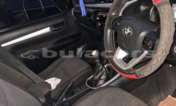 Acheter Occasion Voiture Toyota Hilux Blanc à Suva, Central Acheter Occasion Voiture Toyota Hilux Blanc à Suva, Central