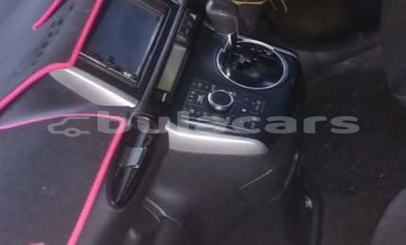 Acheter Occasion Voiture Toyota Wish Blanc à Suva, Central Acheter Occasion Voiture Toyota Wish Blanc à Suva, Central