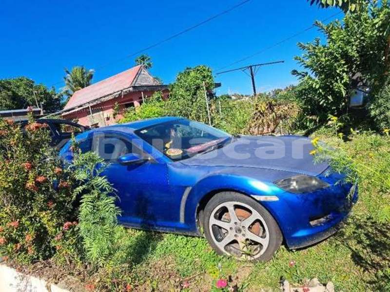 Big with watermark mazda 3 western lautoka 10419