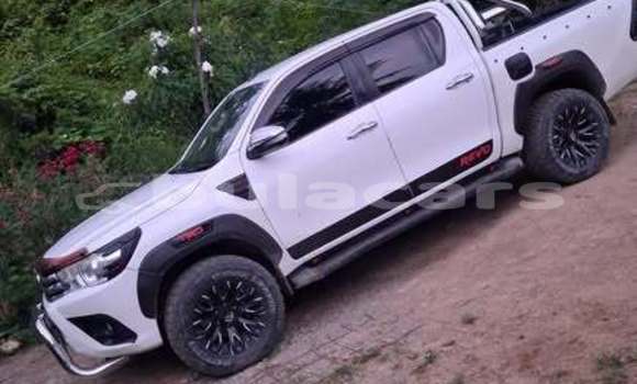Buy Used Toyota Hilux Other Car in Nadi in Western Buy Used Toyota Hilux Other Car in Nadi in Western
