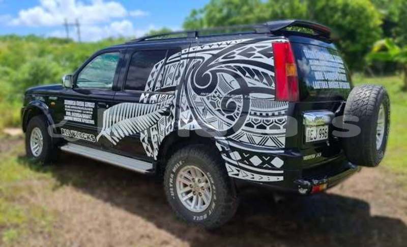 Big with watermark ford b max western lautoka 10424