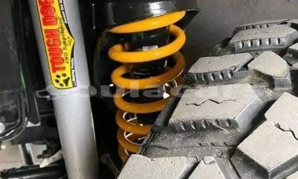 Acheter Occasion Voiture Toyota Land Cruiser Beige à Lautoka, Western Acheter Occasion Voiture Toyota Land Cruiser Beige à Lautoka, Western